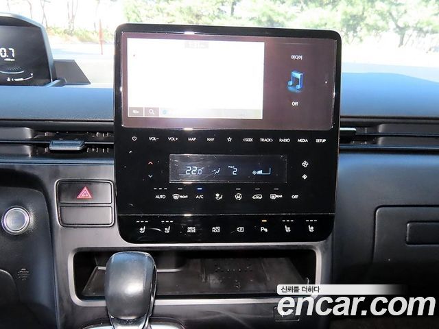 Hyundai Staria Cargo 3-Seater Modern 2023 — фото 17