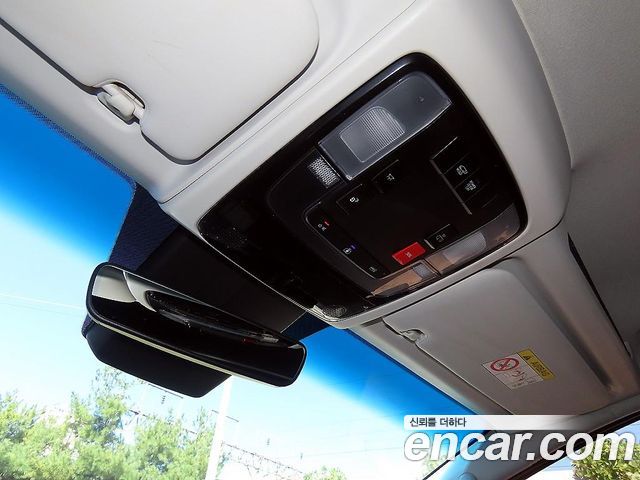 Hyundai Staria Cargo 3-Seater Modern 2023 — фото 20
