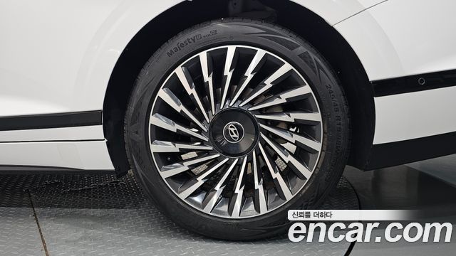 Hyundai Grandeur Hybrid (GN7) Calligraphy 2025 — фото 21