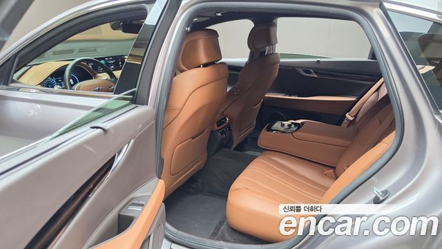 Genesis G80 (RG3) Gasoline 2.5 Turbo AWD 2024 — фото 12