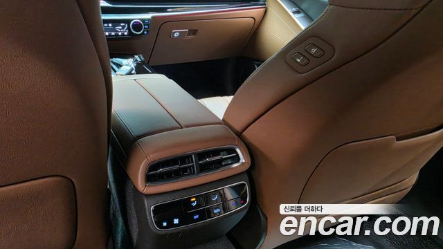 Genesis G80 (RG3) Gasoline 2.5 Turbo AWD 2024 — фото 19
