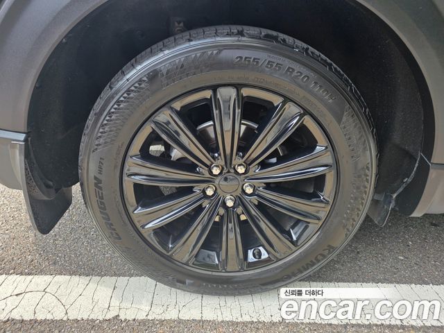 Ford Explorer (VI) 2.3 LimIted 4WD 2020 — фото 17