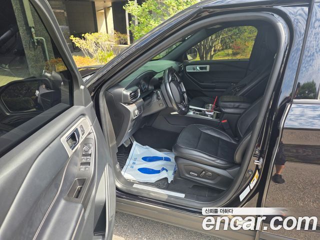 Ford Explorer (VI) 2.3 LimIted 4WD 2020 — фото 19