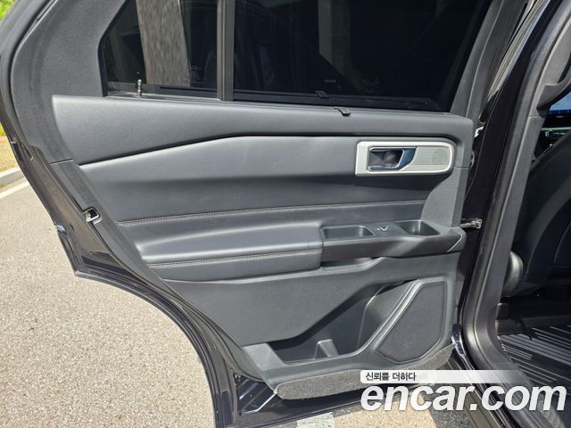 Ford Explorer (VI) 2.3 LimIted 4WD 2020 — фото 21