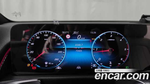 Mercedes-Benz GLB-Class (X247) GLB200 d 2023 — фото 8