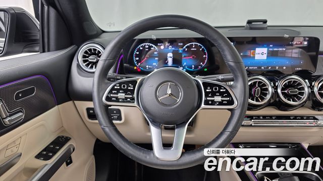 Mercedes-Benz GLB-Class (X247) GLB200 d 2023 — фото 12