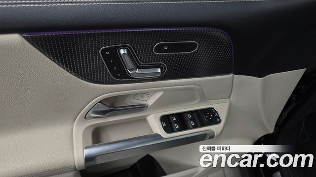 Mercedes-Benz GLB-Class (X247) GLB200 d 2023 — фото 19