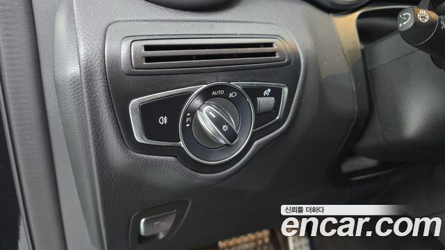 Mercedes-Benz GLC-Class (X253) GCL300 4MATIC Coupe 2023 — фото 27