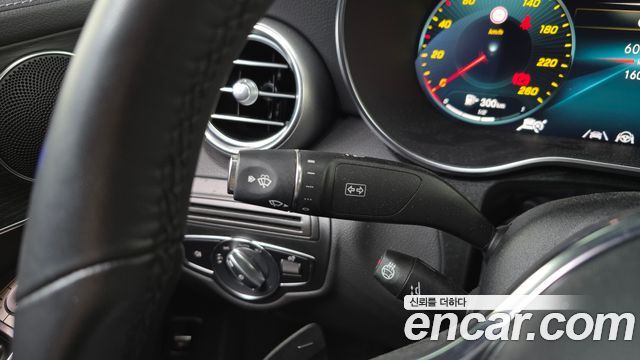 Mercedes-Benz GLC-Class (X253) GCL300 4MATIC Coupe 2023 — фото 28