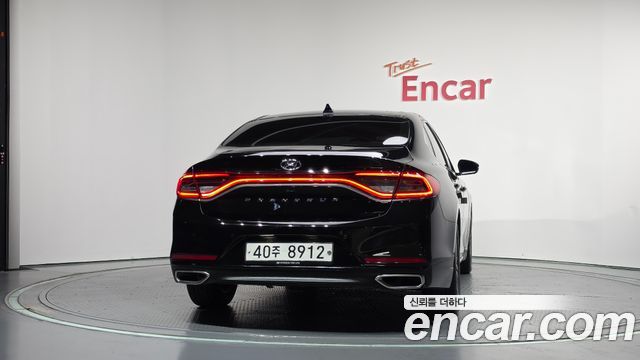 Hyundai Grandeur (IG) 2.4 Premium 2019 — фото 4
