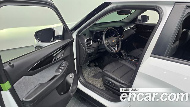 Chevrolet Trailblazer 1.3 Turbo 2WD Premire 2025 — фото 11
