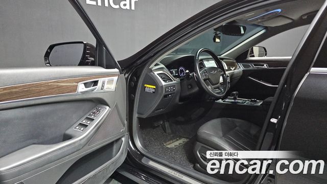 Genesis G80 3.3 GDI AWD Premium Luxury 2019 — фото 10