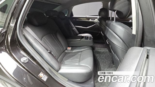Genesis G80 3.3 GDI AWD Premium Luxury 2019 — фото 11