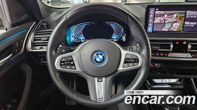 BMW iX3 M Sports 2023 — фото 16