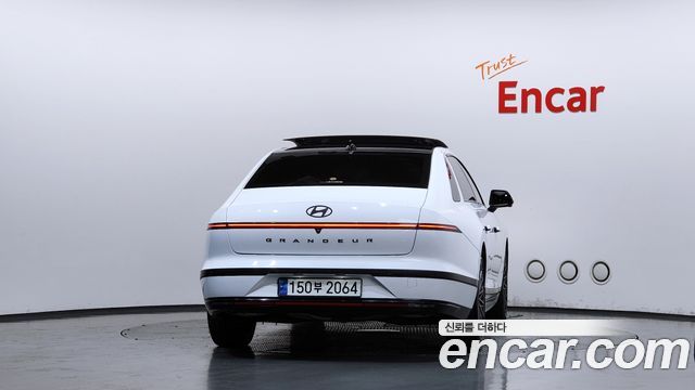 Hyundai Grandeur Hybrid (GN7) Calligraphy 2025 — фото 4