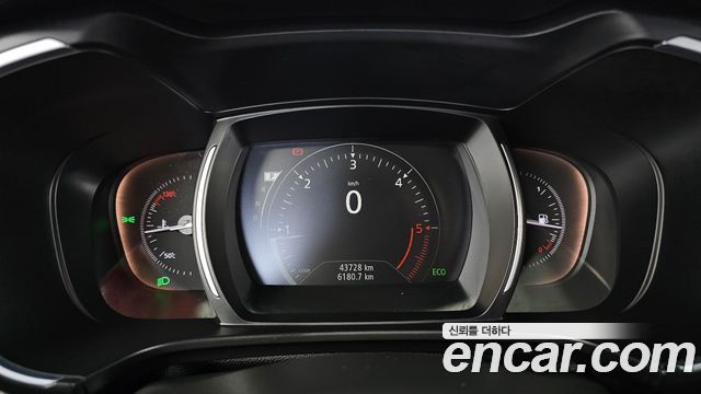 Renault Korea QM6 Diesel 2WD RE Signature 2017 — фото 8