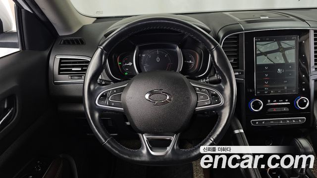 Renault Korea QM6 Diesel 2WD RE Signature 2017 — фото 13