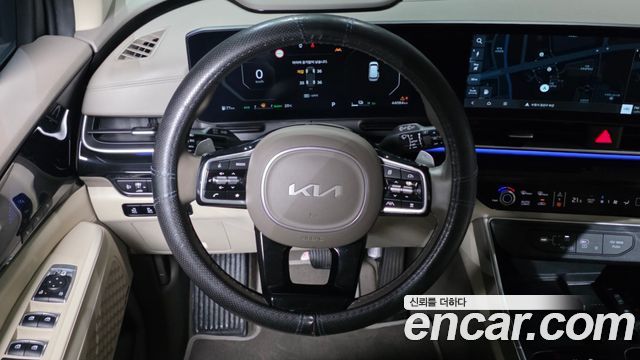 Kia Carnival (IV) HEV 4-Seater Hi Limousine Signature 2025 — фото 13