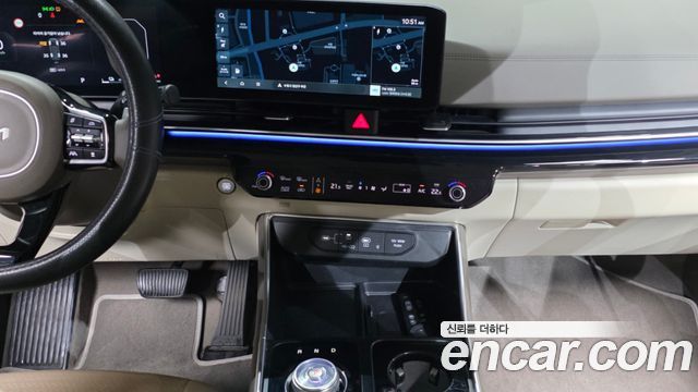 Kia Carnival (IV) HEV 4-Seater Hi Limousine Signature 2025 — фото 14
