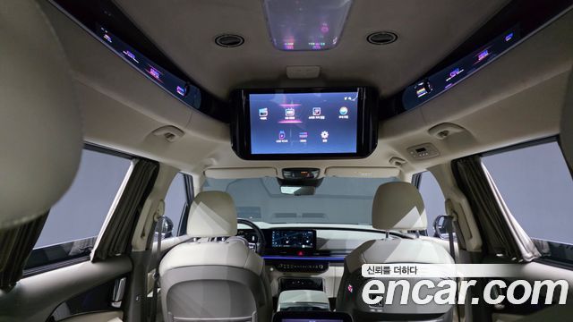 Kia Carnival (IV) HEV 4-Seater Hi Limousine Signature 2025 — фото 18