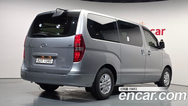 Hyundai Grand Starex Van 3-Seater Smart 2021 — фото 2