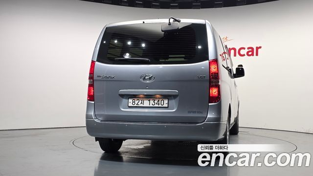 Hyundai Grand Starex Van 3-Seater Smart 2021 — фото 4
