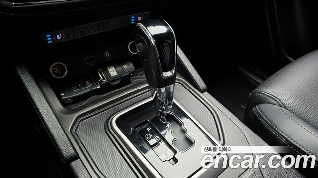 KG Mobility (SsangYong) Rexton Sports Diesel 2.2 4WD Noblesse 2019 — фото 9