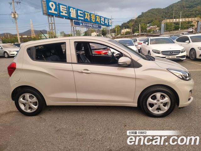 Chevrolet Spark LT 2020 — фото 4