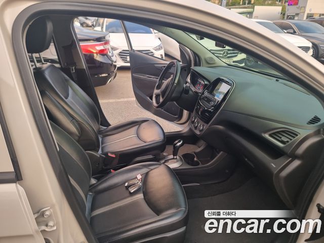 Chevrolet Spark LT 2020 — фото 17