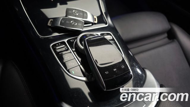 Mercedes-Benz C-Class (W205) C200 2019 — фото 17