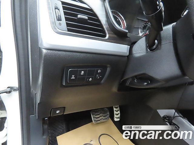 KG Mobility (SsangYong) Korando C 2.2 Extreme 4WD 2017 — фото 15