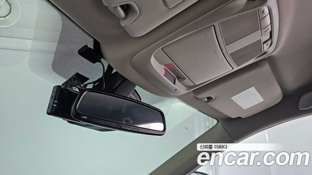 Renault Korea QM6 Diesel 2WD RE Signature 2017 — фото 15
