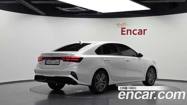 Kia K3 (II) 1.6 Prestige 2022 — фото 2