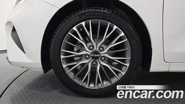 Kia K3 (II) 1.6 Prestige 2022 — фото 5