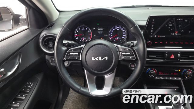 Kia K3 (II) 1.6 Prestige 2022 — фото 13