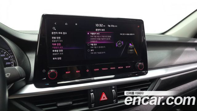 Kia K3 (II) 1.6 Prestige 2022 — фото 17
