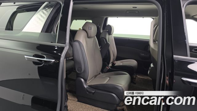 Kia Carnival (IV) HEV 9seater Nobless 2024 — фото 12