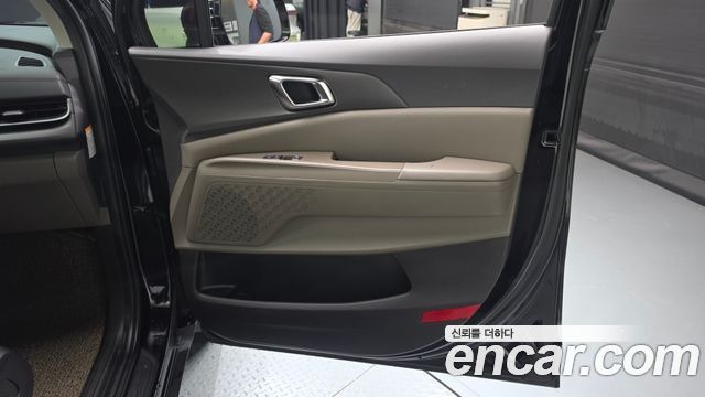 Kia Carnival (IV) HEV 9seater Nobless 2024 — фото 25