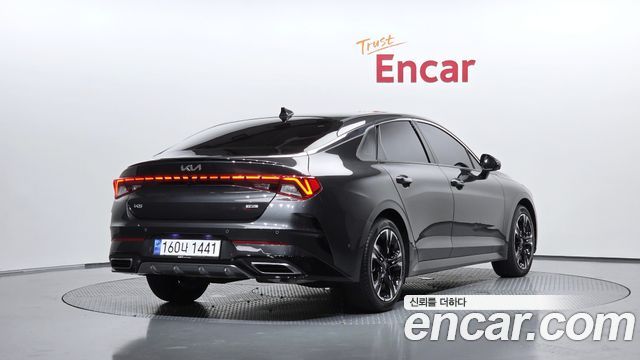 Kia K5 Hybrid (III) Signature 2023 — фото 2