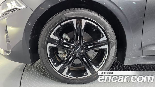 Kia K5 Hybrid (III) Signature 2023 — фото 5