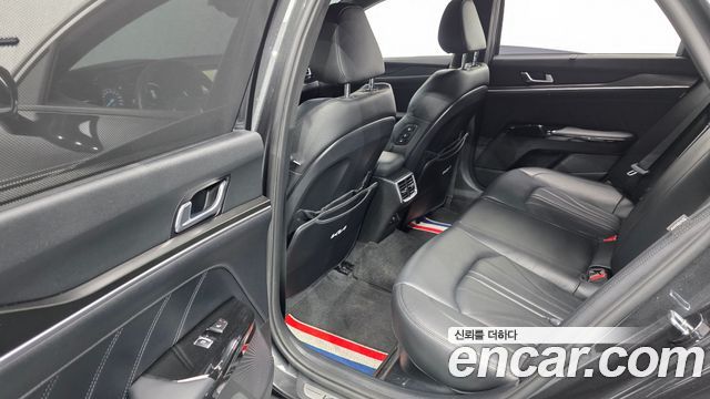 Kia K5 Hybrid (III) Signature 2023 — фото 12