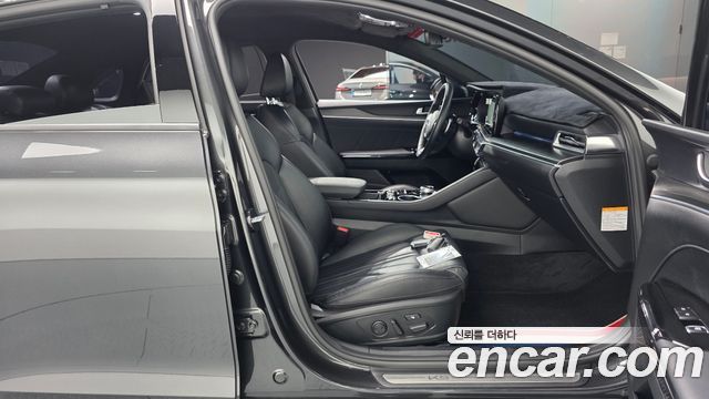 Kia K5 Hybrid (III) Signature 2023 — фото 26