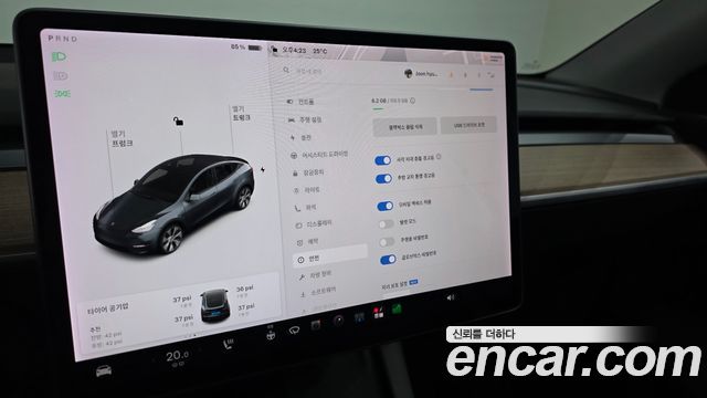 Tesla Model Y Standard Range RWD 2021 — фото 17