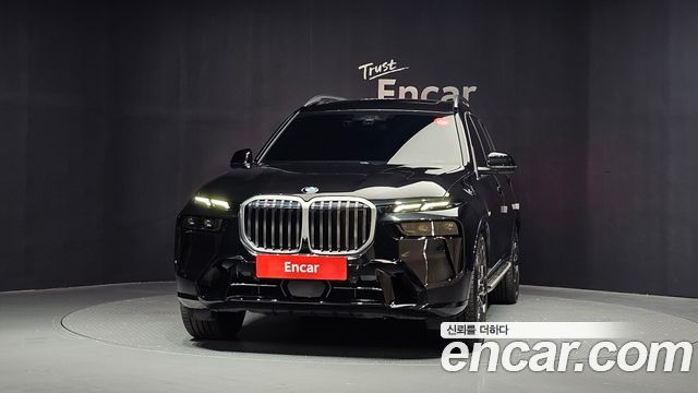 BMW X7 (G07) xDrive 40i M Sport 6STR 2024 — фото 3