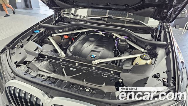 BMW X7 (G07) xDrive 40i M Sport 6STR 2024 — фото 6