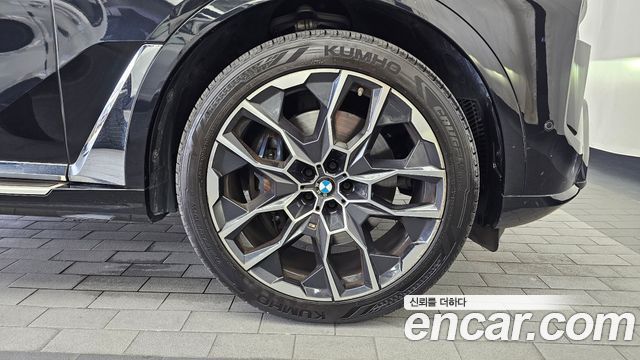 BMW X7 (G07) xDrive 40i M Sport 6STR 2024 — фото 21