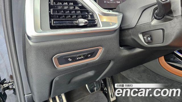 BMW X7 (G07) xDrive 40i M Sport 6STR 2024 — фото 28