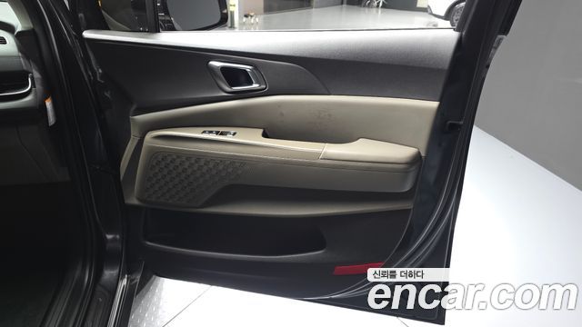 Kia Carnival (IV) HEV 9seater Nobless 2024 — фото 24
