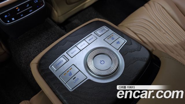 Genesis G80 (RG3) Gasoline 2.5 Turbo AWD 2022 — фото 27