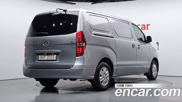 Hyundai Grand Starex Van 3-Seater Smart 2019 — фото 2